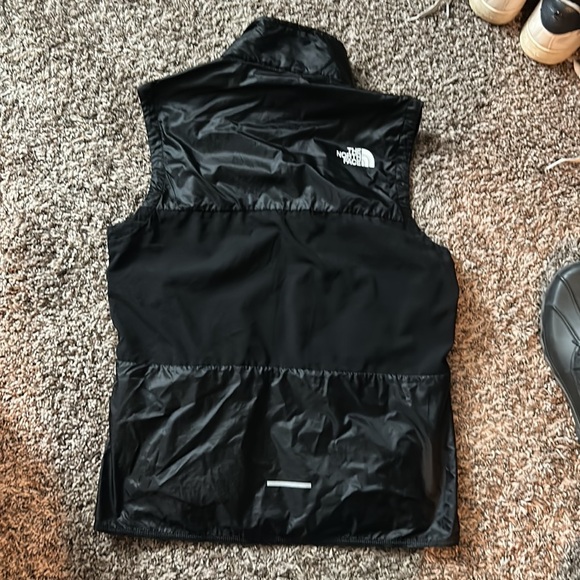 North face package insulated vest - Picture 3 of 4
